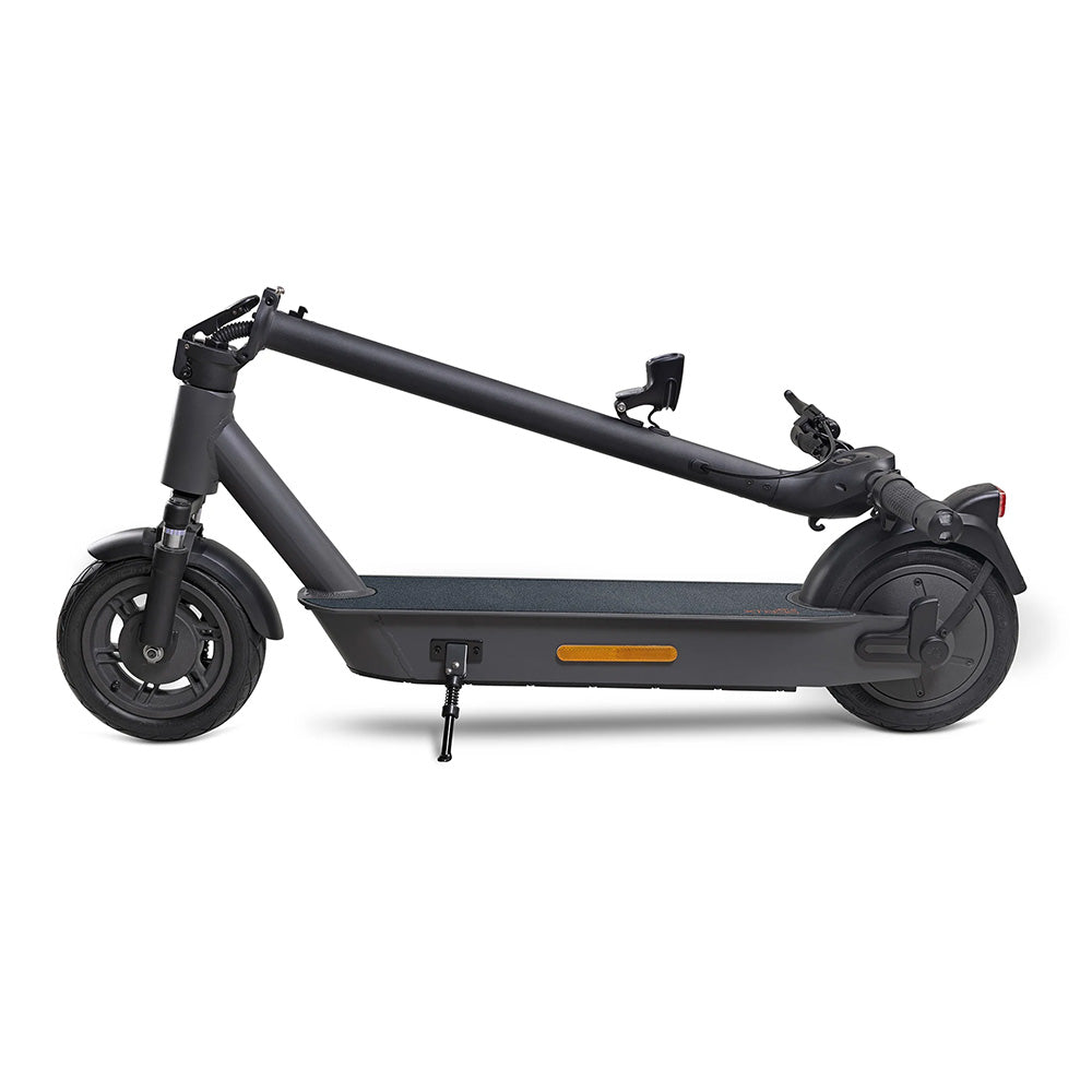 XT 835